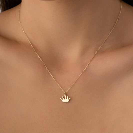 14k Gold Crown Necklace