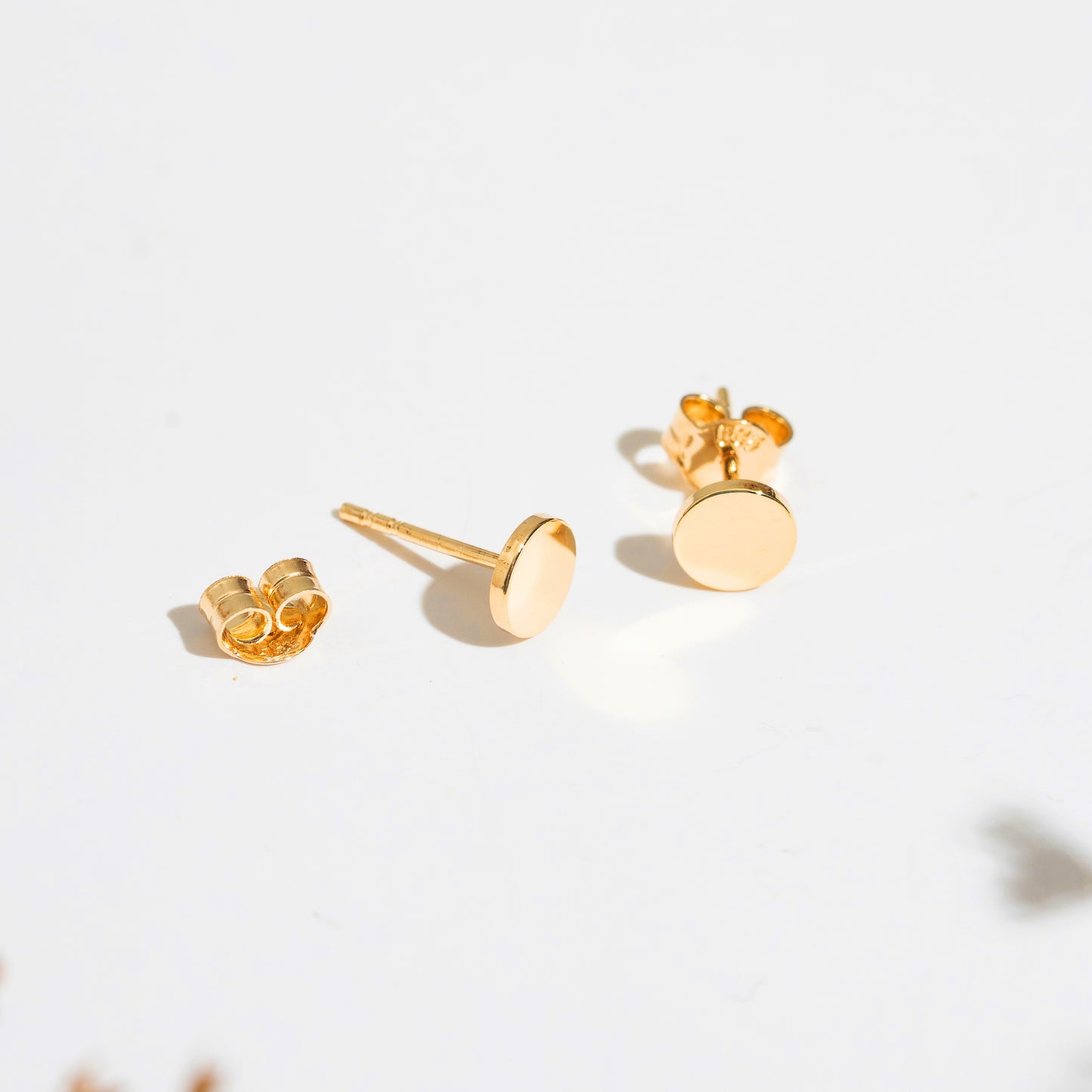 round gold studs