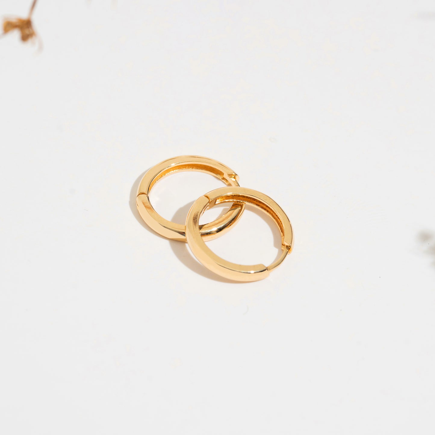 14K Solid Gold Classic Hoop Earrings – Minimal Everyday Hoops