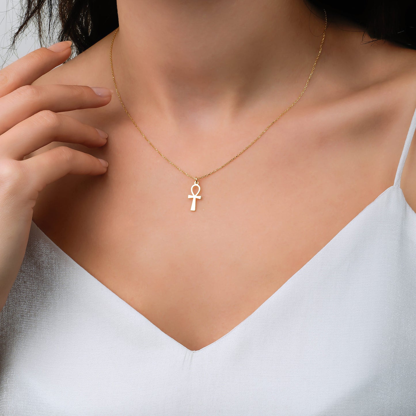 Ankh pendant in 14K yellow and rose gold for spiritual style