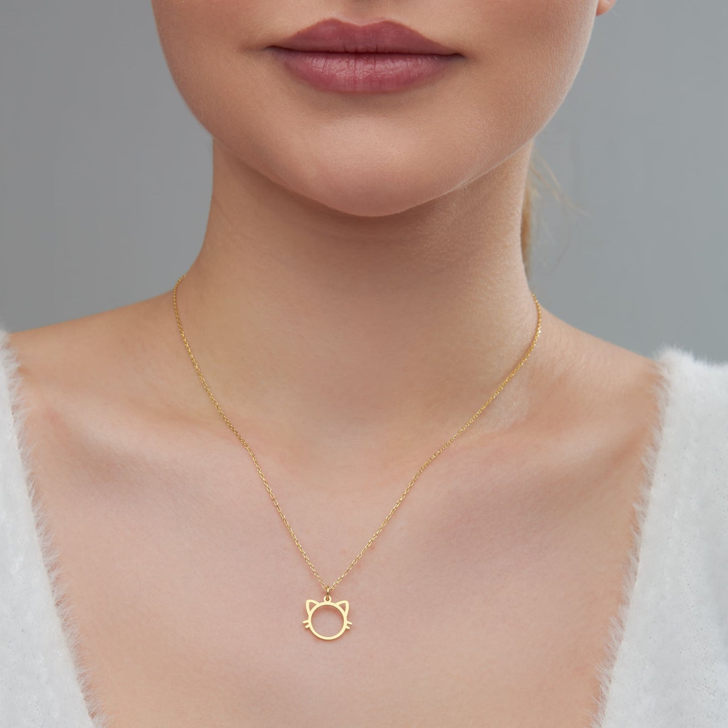 14K Gold Cat Necklace – Minimalist Cat Head Pendant with Whiskers