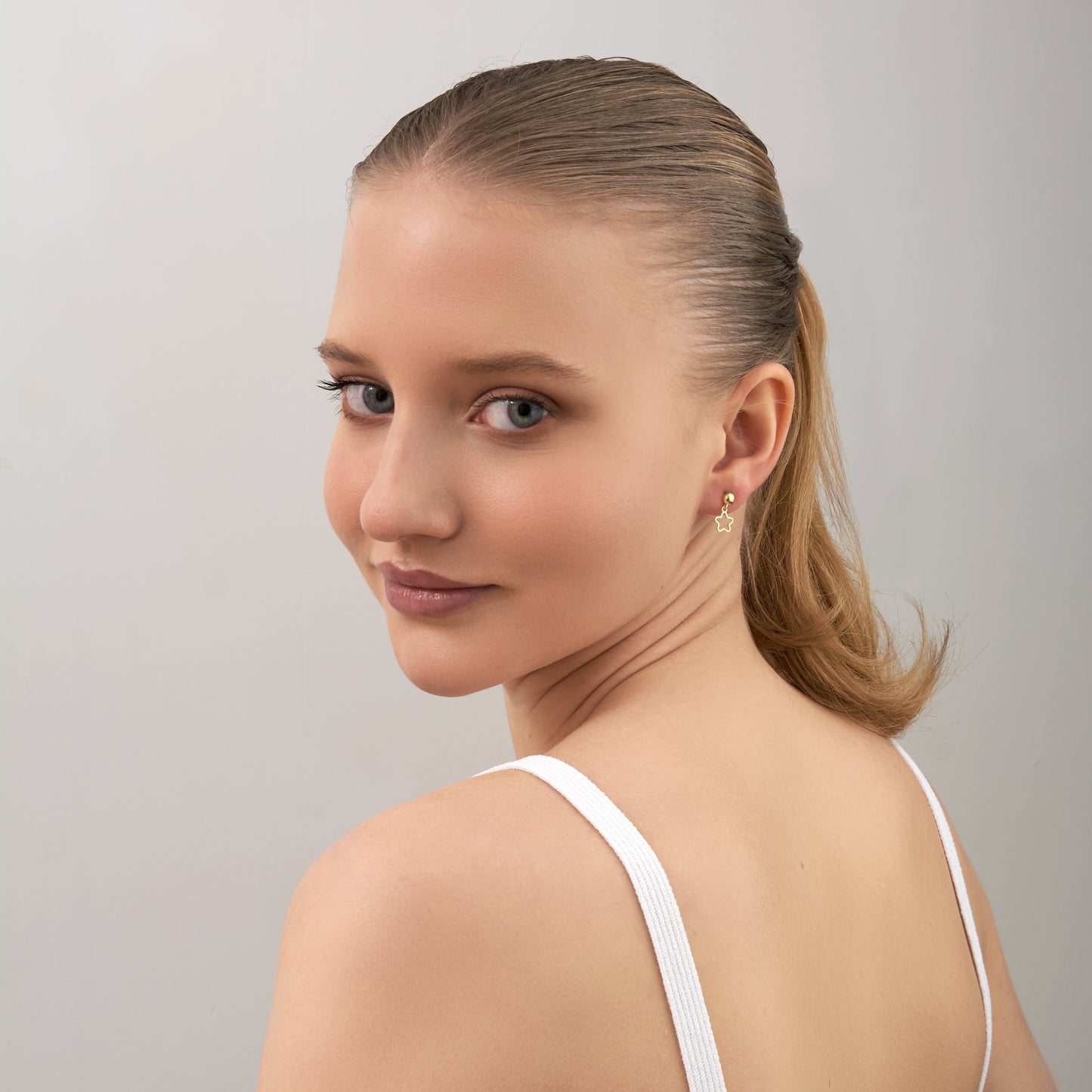 14K Solid Gold Open Star Drop Stud Earrings – Minimal Celestial Jewelry