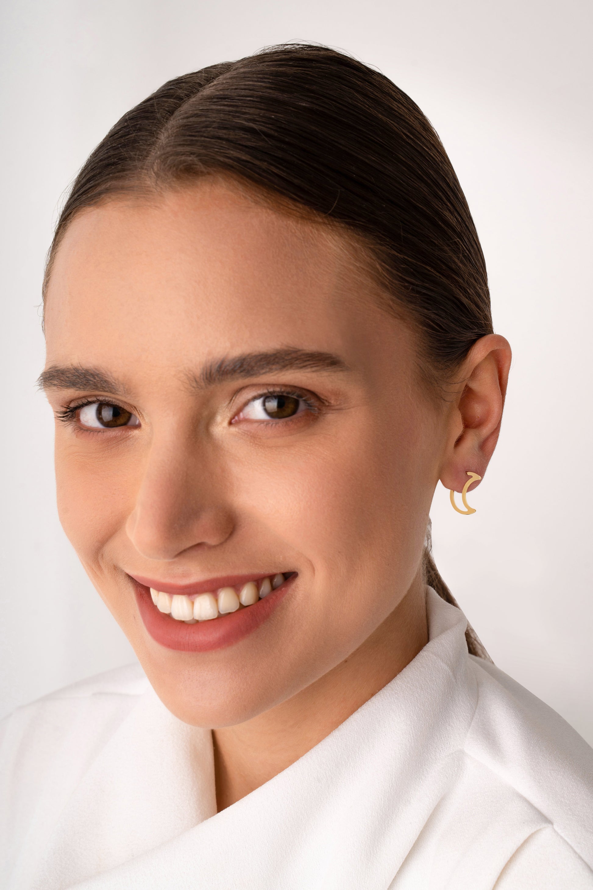 everyday gold crescent earrings for sensitive ears
