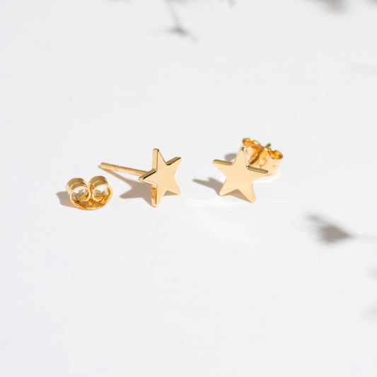 14k Gold Star Stud Earrings