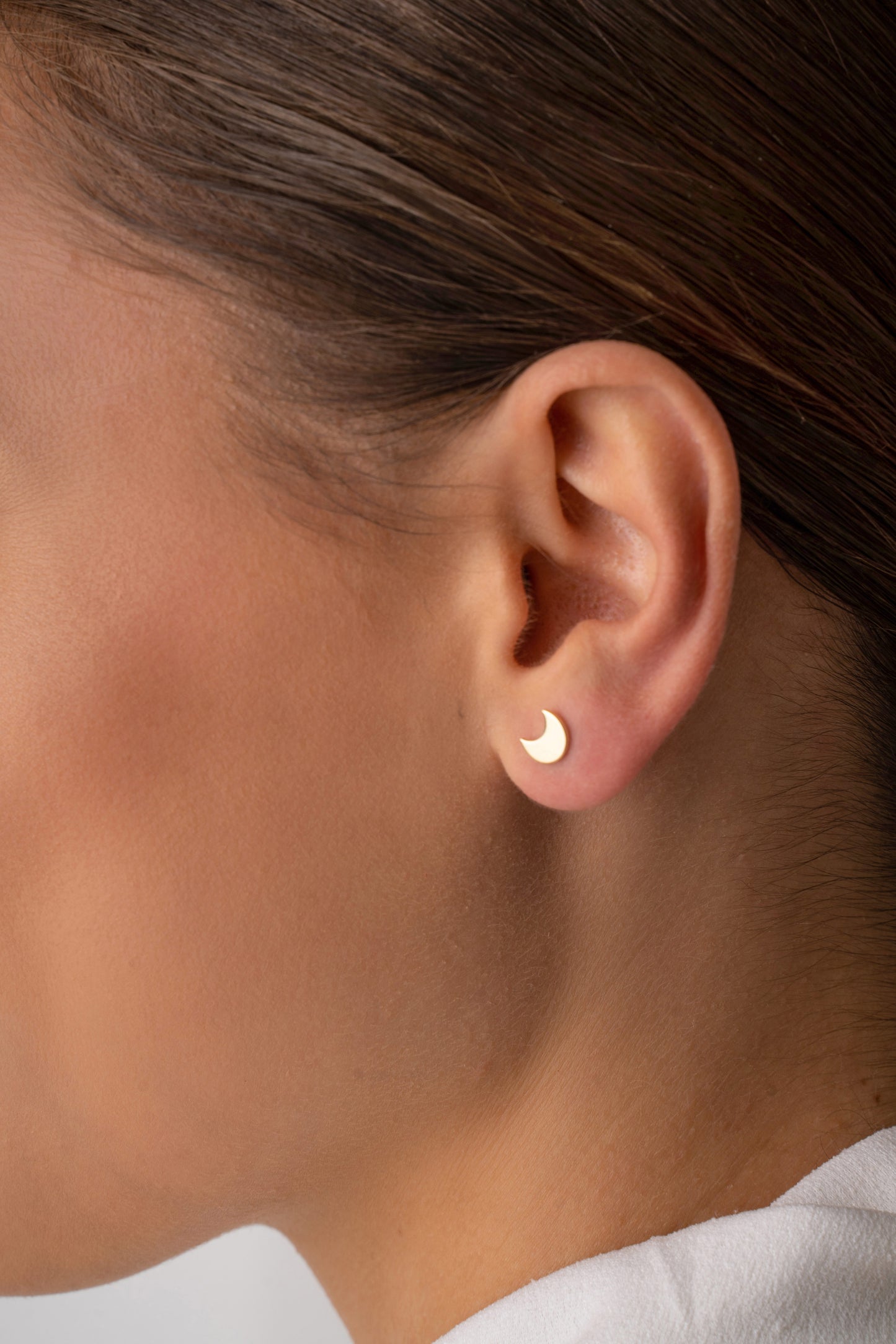 14k Gold Crescent Moon Stud Earrings