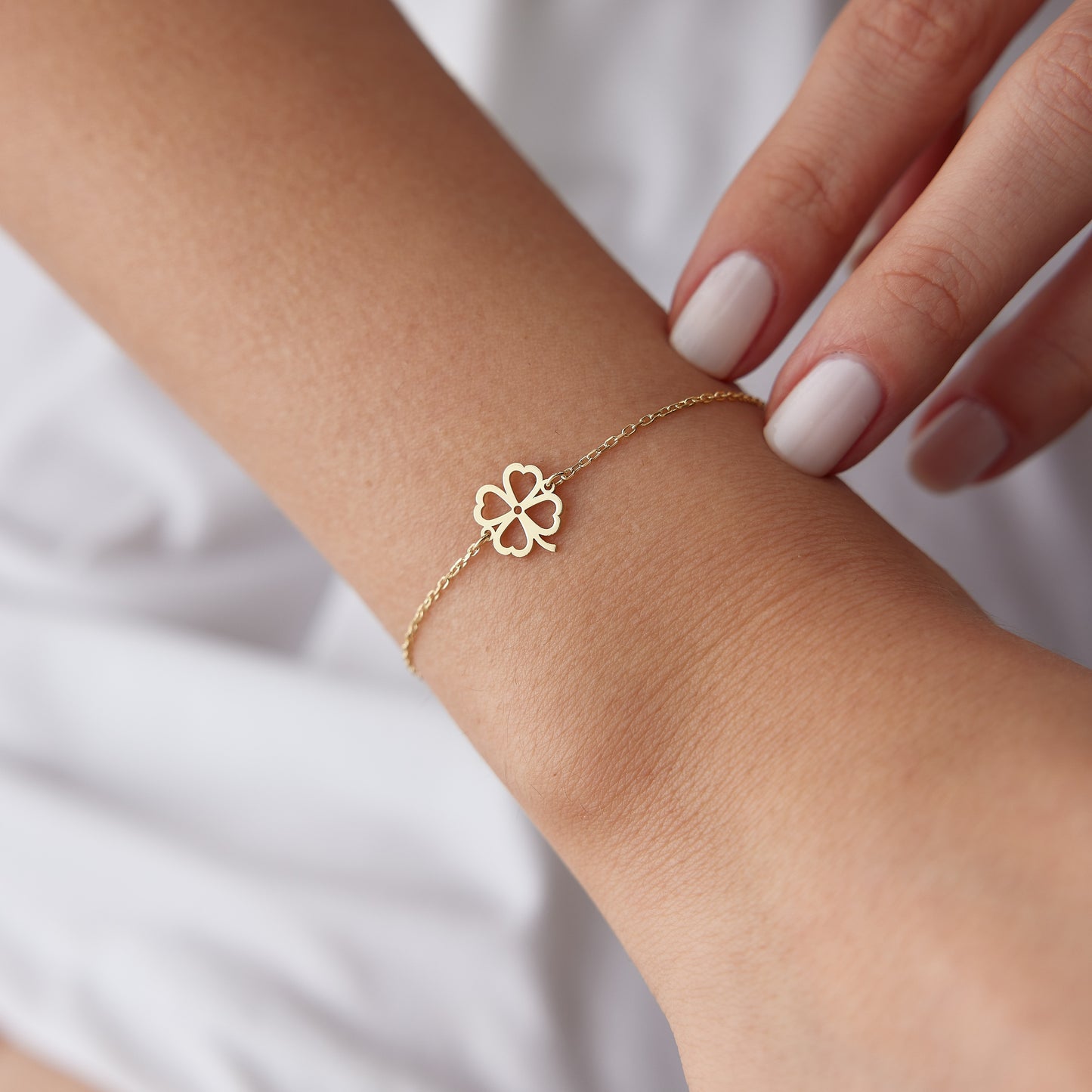 Clover Bracelet with Heart Leaves