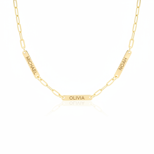 Moments Necklace – Gold Vermeil Custom Family Name Necklace