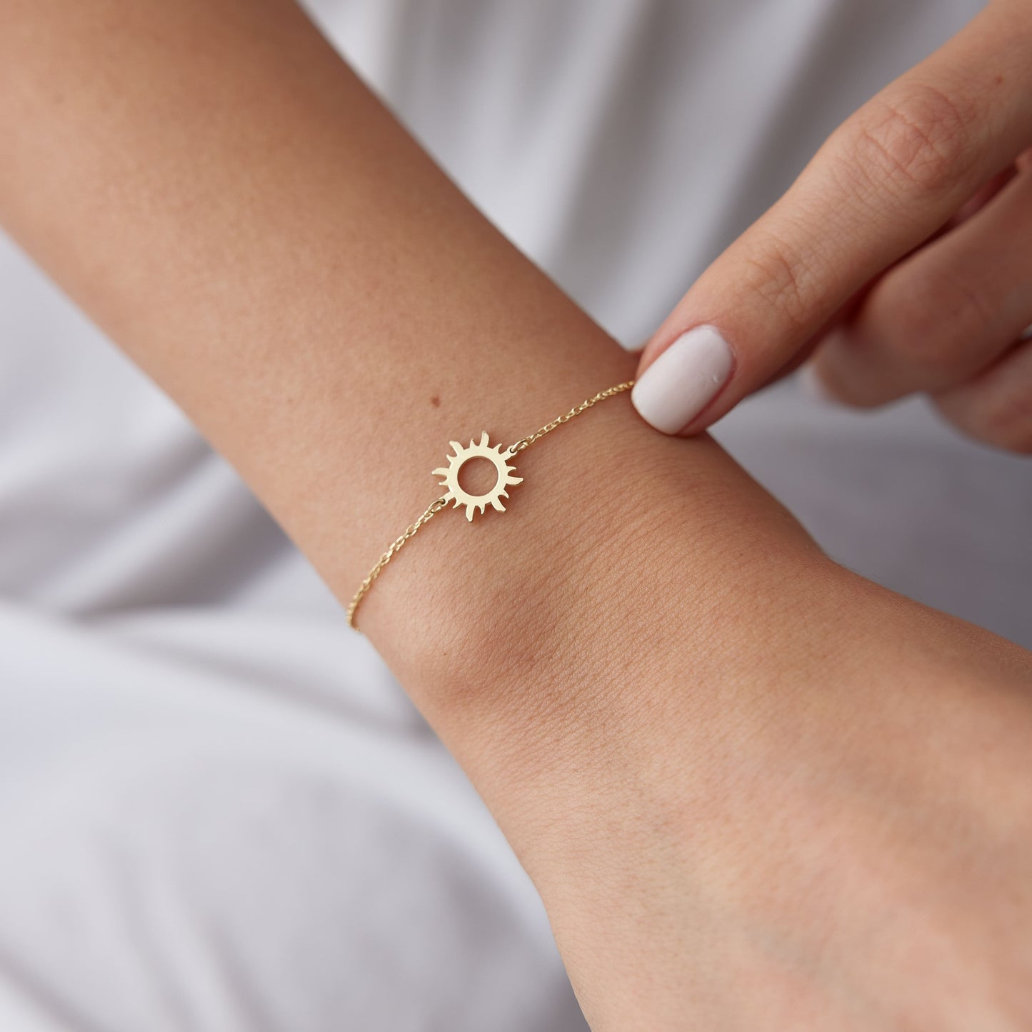 dainty sun charm bracelet