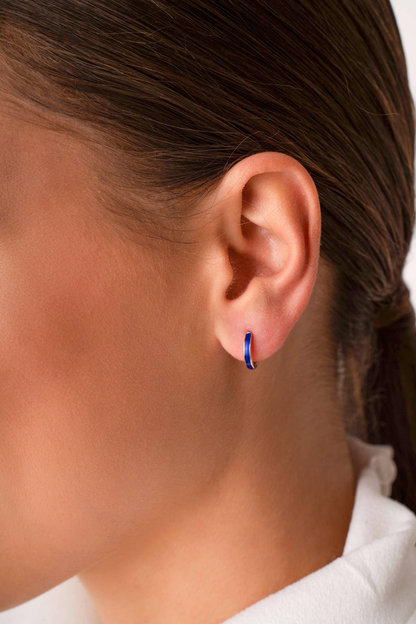 14K Solid Gold Navy Blue Enamel Hoop Earrings – Minimal Modern Hoops
