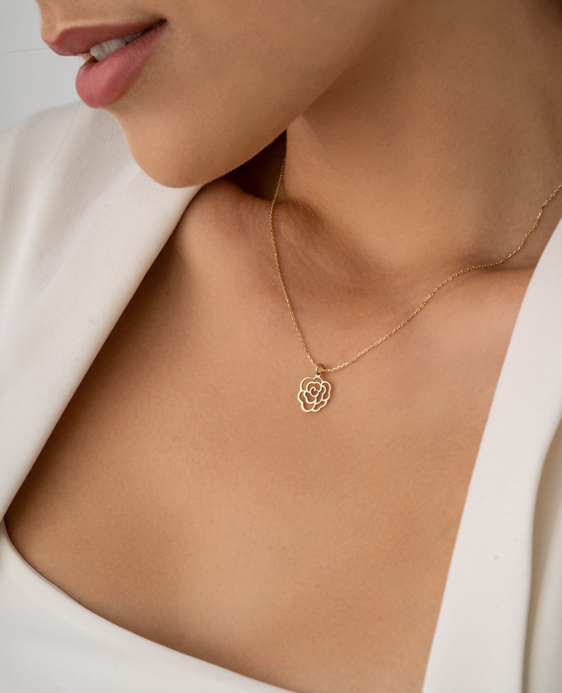 dainty 14k gold rose pendant