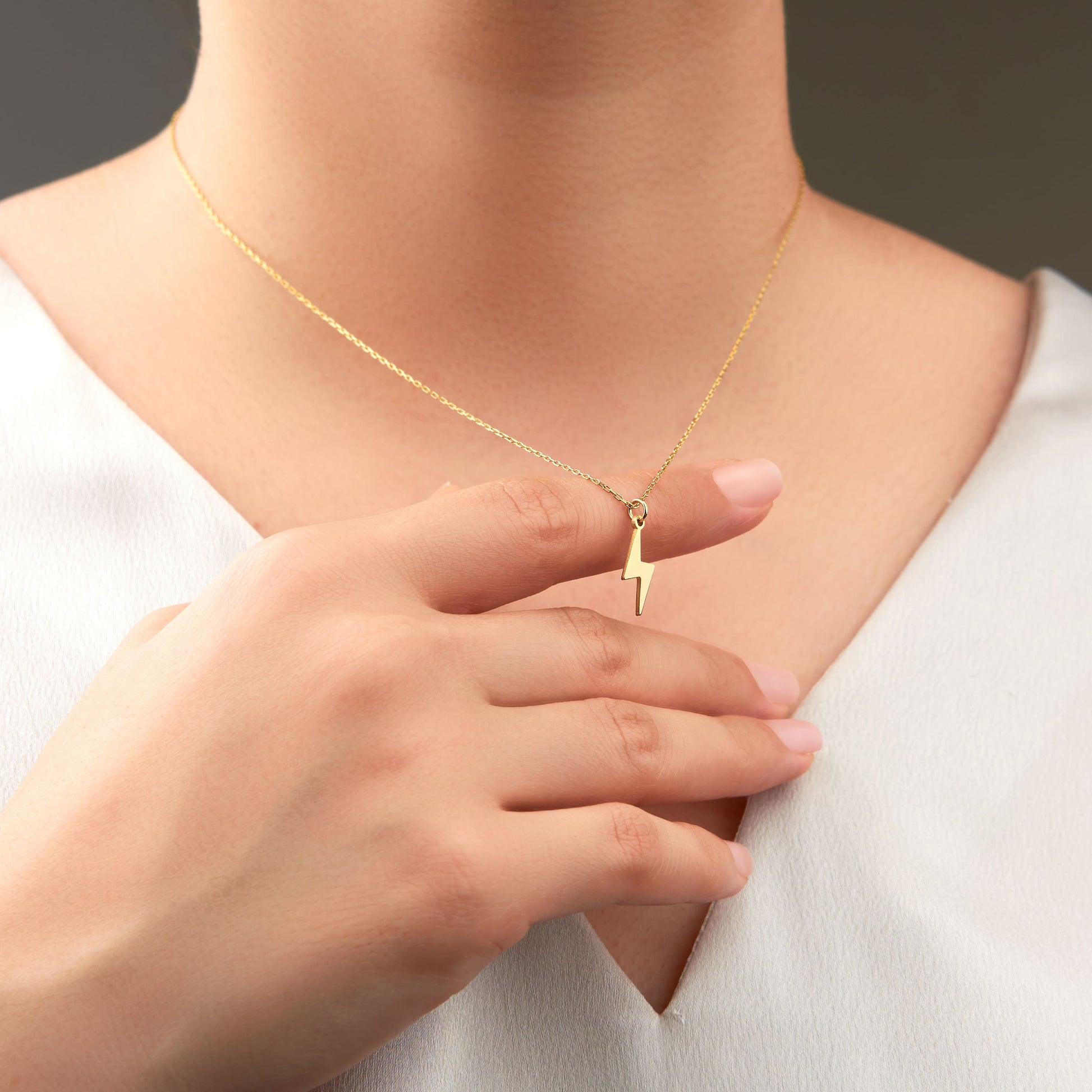 14k solid gold minimal necklace